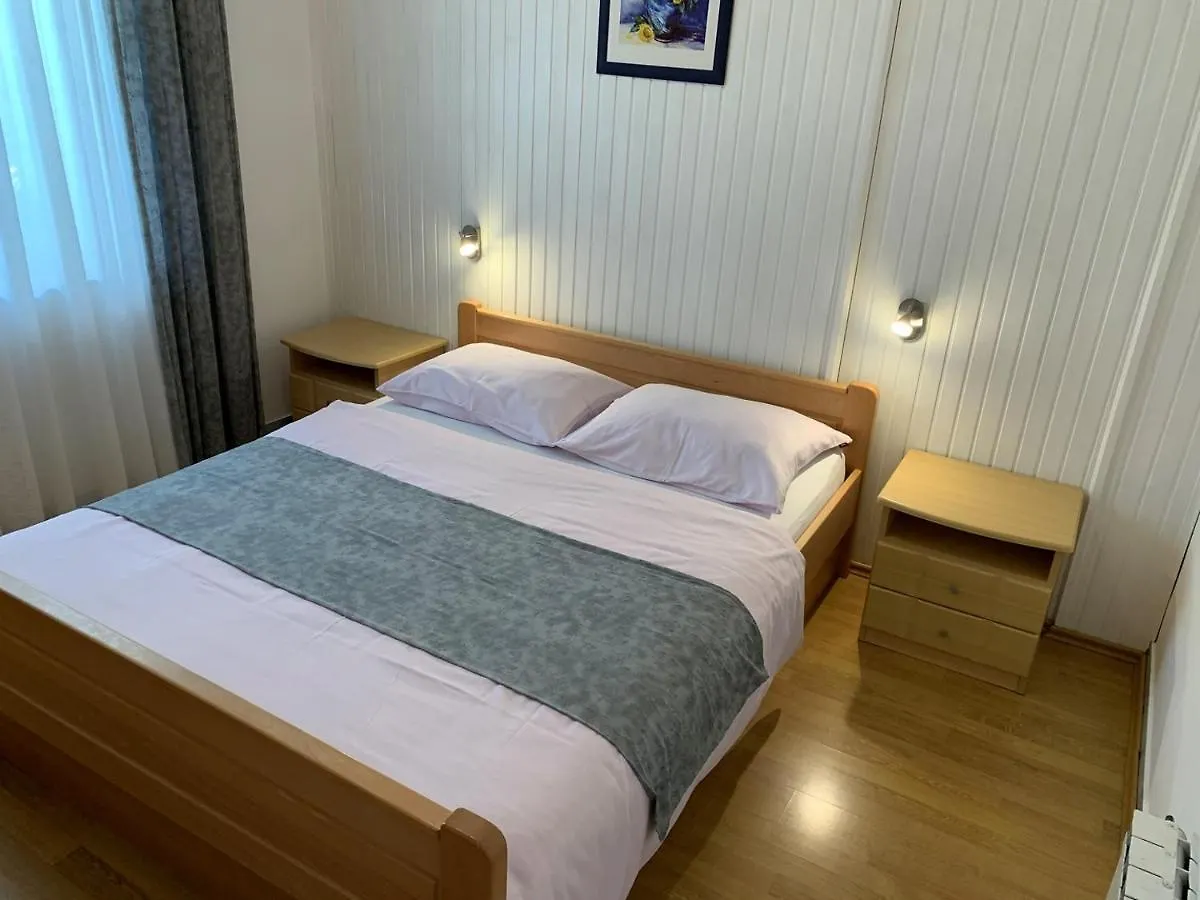 Apartments Prendivoj 말린스카