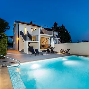 Affittacamere Mari House, Malinska
