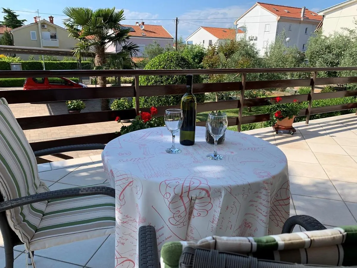Apartments Prendivoj Malinska Affittacamere